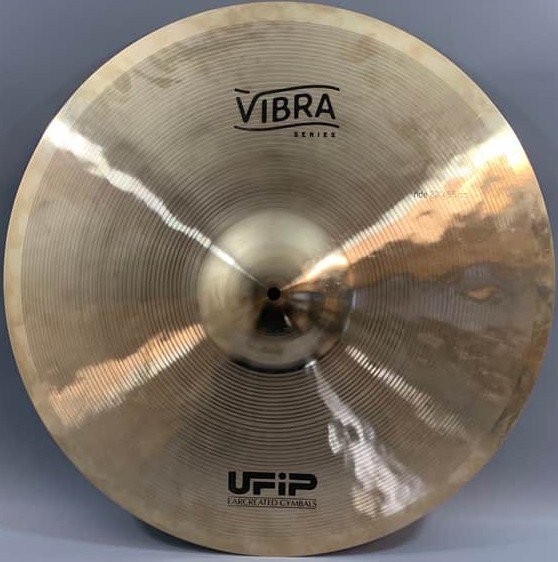 File:UFIP Vibra 22" Ride 1.jpg