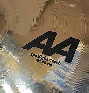 Sabian AA 18" Spotlight Crash 2.jpg