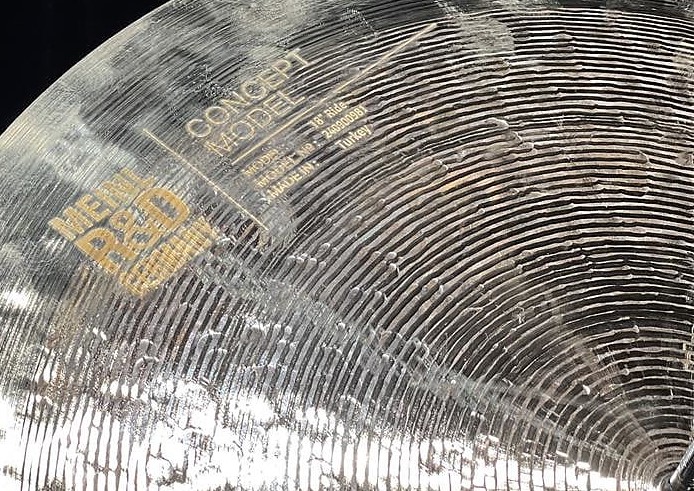 File:Meinl Byzance Jazz 18" Flat Ride 2.jpg