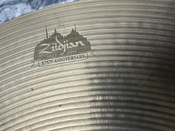 A Zildjian 16 Medium Thin Crash 375 Anniversary 2.png