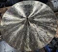 Istanbul Agop Traditional 22" Medium Ride 1.jpg