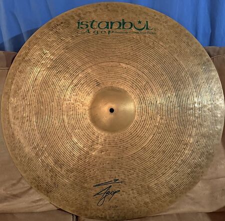 Istanbul Agop Signature 26" Ride 1.jpg