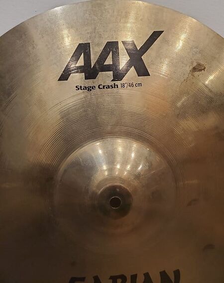 Sabian AAX 18" Stage Crash 2.jpg