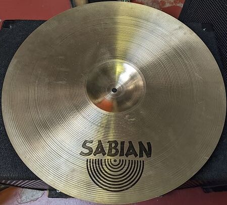 Sabian AA 20" Orchestral Suspended 3.jpg