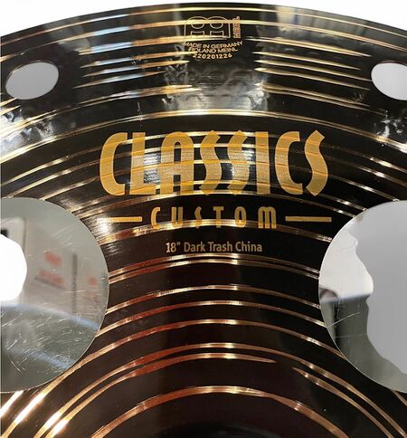Meinl Classics Custom Dark 18" Trash China 2.jpg