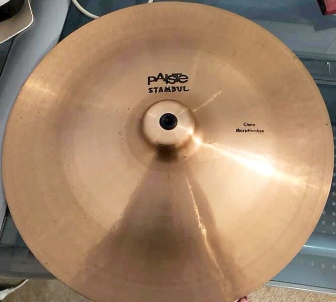 File:Stambul 15 B8 china.jpg