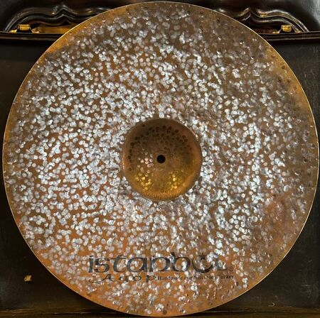 Istanbul Agop Turk 18" Crash 3.jpg