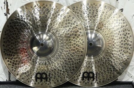 Meinl Pure Alloy Custom 15" Medium Thin Hihat 1.jpg