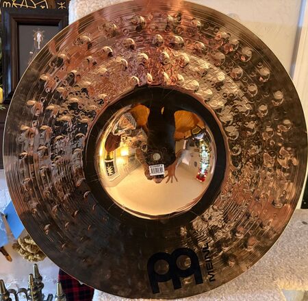 Meinl Soundcaster Custom 22" Mega Bell Ride 3.jpg