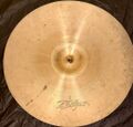 A Zildjian 22" Medium Thin Crash 3.jpg