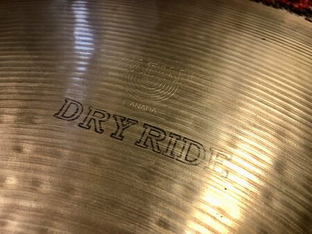 Sabian AA 22 Dry Ride 2.jpg