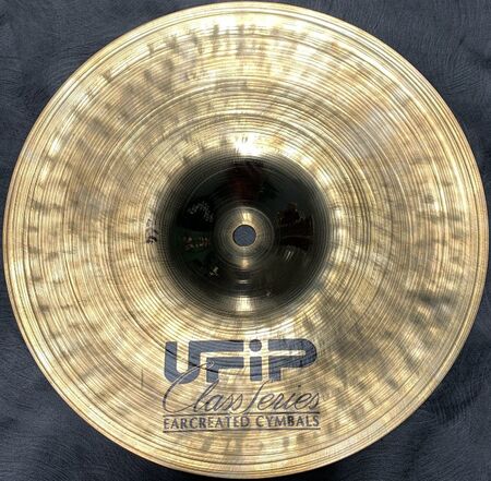 UFIP Class Brilliant 10" Splash 3.jpg