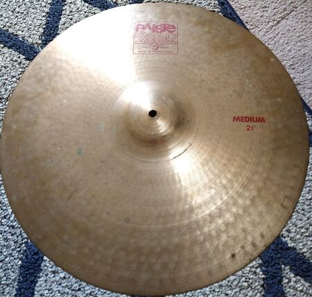 2002 21 Medium 1.jpg