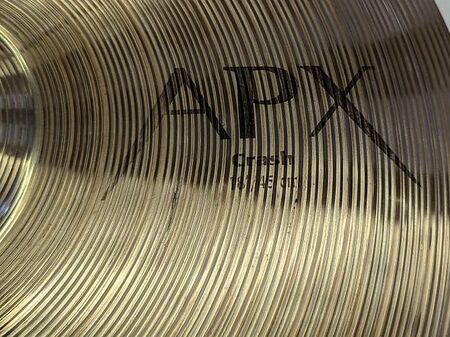 Sabian APX 18" Crash 2.jpg