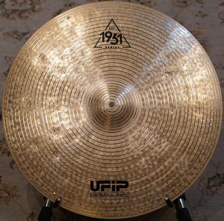 UFIP Est. 1931 Series 21" Sizzle Ride 1.jpg