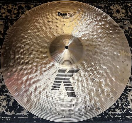 Zildjian Dark Medium Ride.jpg