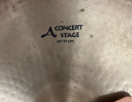 A Zildjian 20 Concert Stage 3.jpg