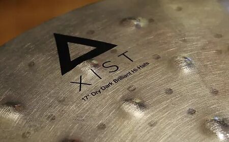 Istanbul Agop XIST 17" Dry Dark Brilliant Hi-Hat 2.jpg