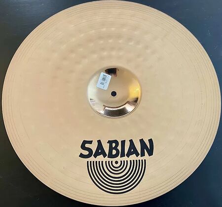 Sabian B8 Pro 18" Medium Crash 3.jpg