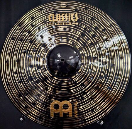Meinl Classics Custom 24" Dark Ride 1.jpg