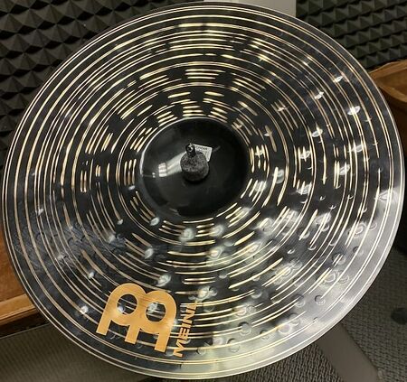 Meinl Classics Custom 20" Dark Ride 3.jpg