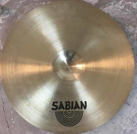 Sabian AA 22 Medium Ride 2.jpg