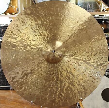 Istanbul Agop 30th Anniversary 26" Ride 1.jpg
