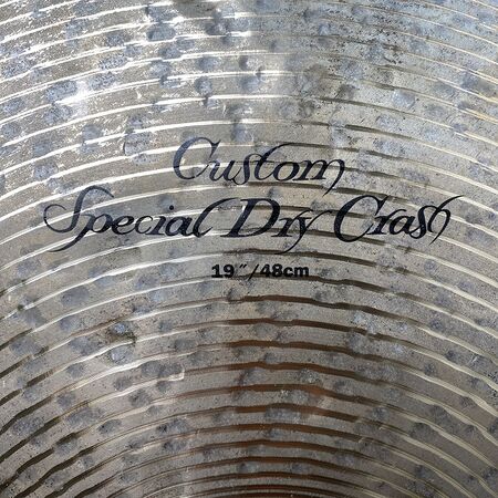 K Custom 19 Special Dry Crash 2.jpg