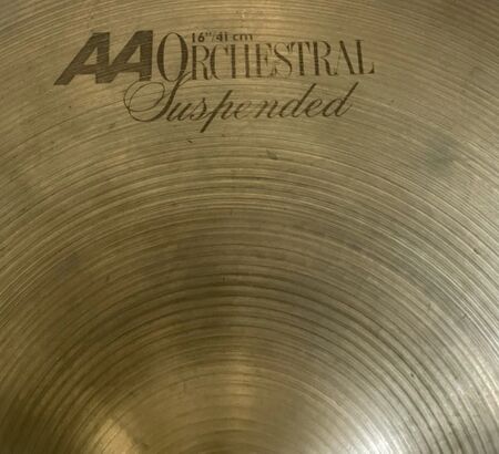 Sabian AA 16" Orchestral Suspended 2.jpg
