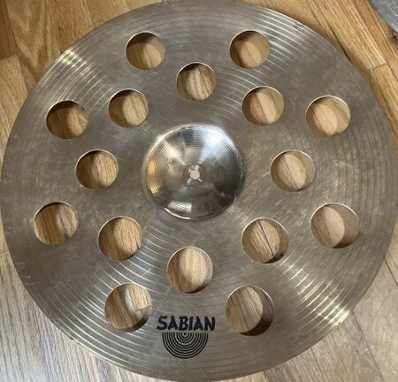 Sabian B8 Pro 18" O-Zone 3.jpg