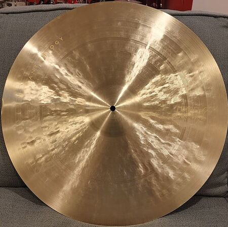 Sabian HHX Anthology 22" Low Bell 1.jpg