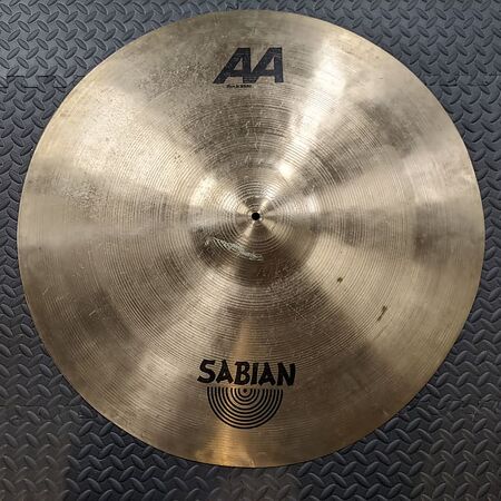 Sabian AA 30" Rock Ride 1.jpg