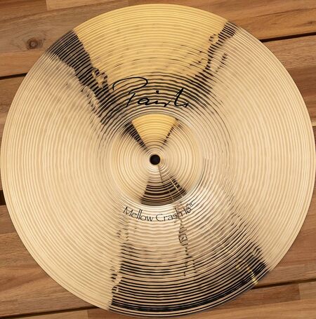 Signature 16 Mellow Crash 1.jpg