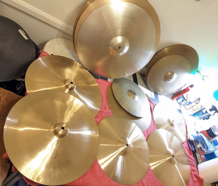 File:PXL 20220910 022635783.jpg