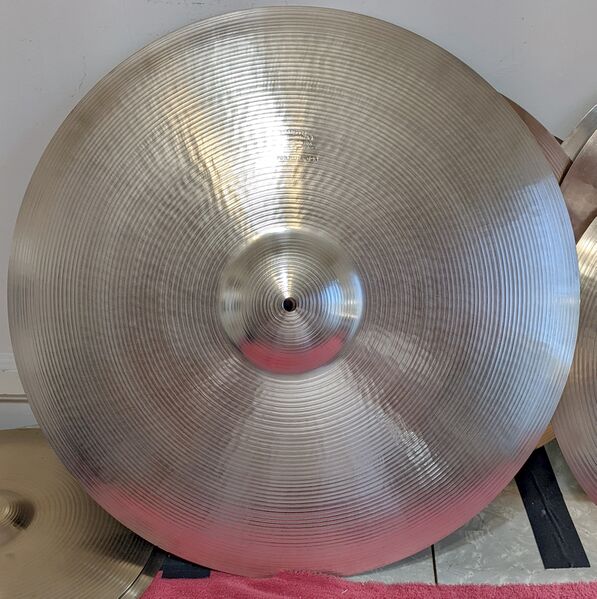 File:PXL 20221029 234219002.jpg