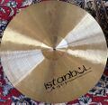 Istanbul Agop Traditional 20" Medium Crash 3.jpg