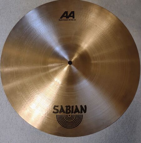 Sabian AA 18 Rock Crash 1.jpg