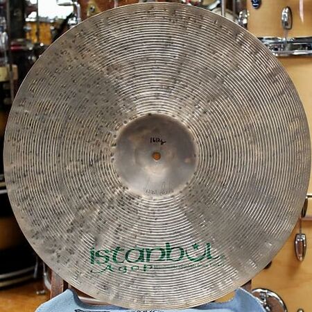 Istanbul Agop Signature 19" Ride 3.jpg
