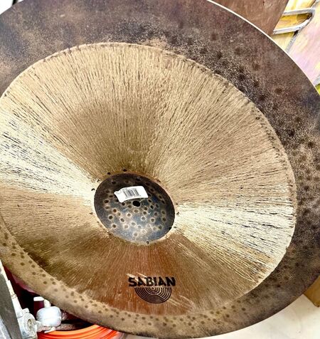 Sabian Radia 22" Ride 3.jpg