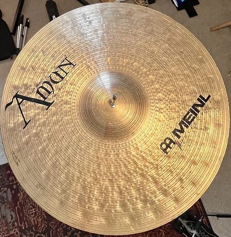 Meinl Amun 20" Medium Big Bell Ride 1.jpg