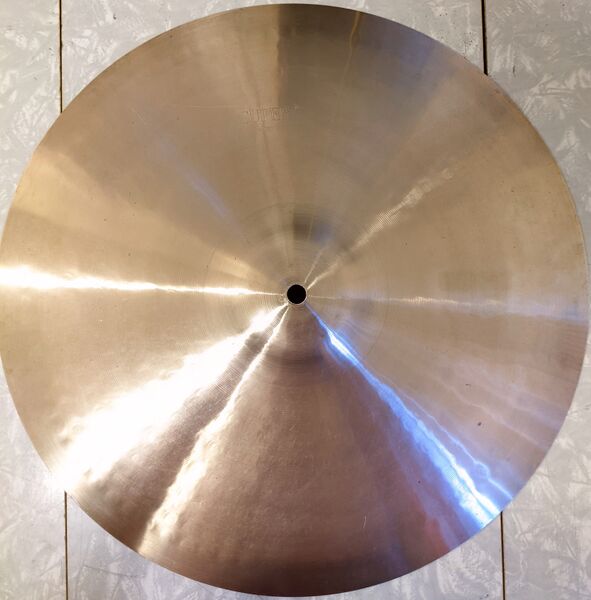 File:Super 16 med B8.jpg