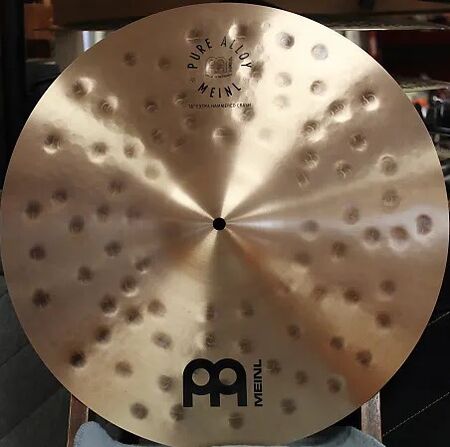 Meinl Pure Alloy 18" Extra Hammered Crash 1.jpg