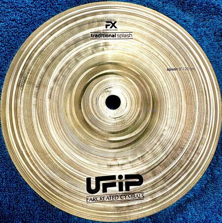 UFIP FX 8" Traditional Medium Splash 1.jpg