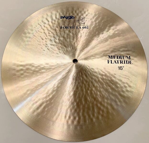 File:16 med flat.JPG