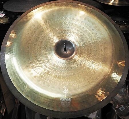 Sabian Signature Munetaka Higuchi 24" Lightning Strikes China 5.jpg