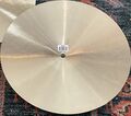 Meinl Byzance Traditional 14" Thin Hihat 4.jpg