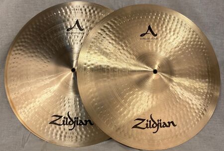 A Zildjian 18 Concert Stage 1.jpg
