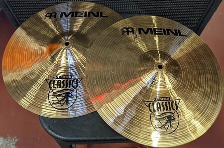 Meinl Classics 14" Powerful Hihat 1.jpg