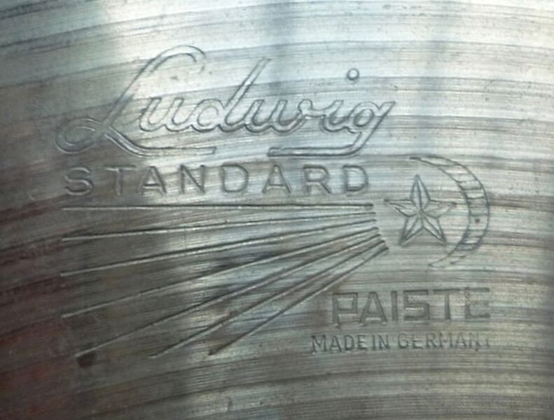 File:Ludwig standard 2.jpg