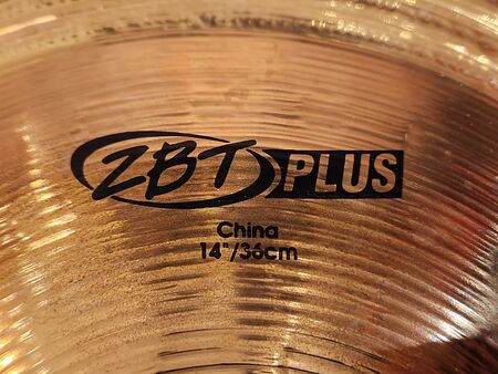 Zildjian ZBT Plus 14" China 2.jpg